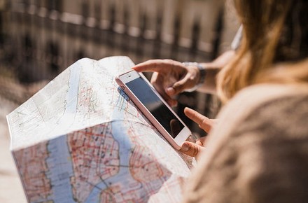 Как отключить геолокацию на телефоне: способы для iPhone и Android - «Эксплуатация»